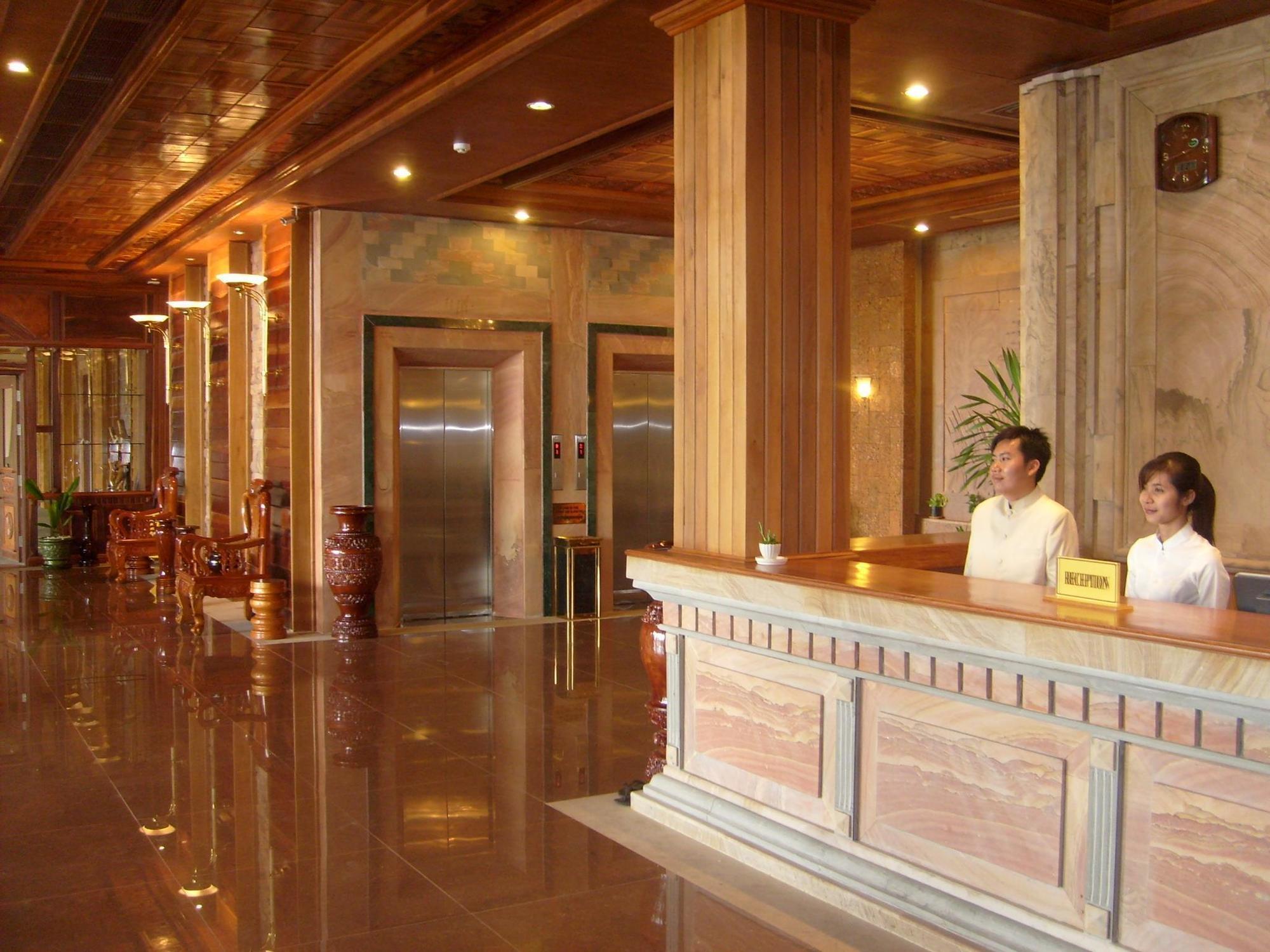 Blue River Hotel Phnom Penh Dış mekan fotoğraf