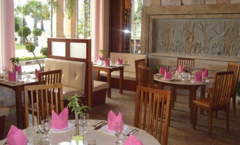Blue River Hotel Phnom Penh Restoran fotoğraf