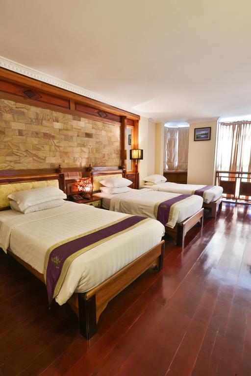 Blue River Hotel Phnom Penh Dış mekan fotoğraf