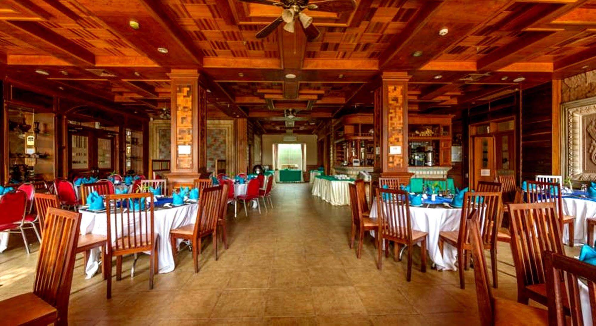 Blue River Hotel Phnom Penh Dış mekan fotoğraf