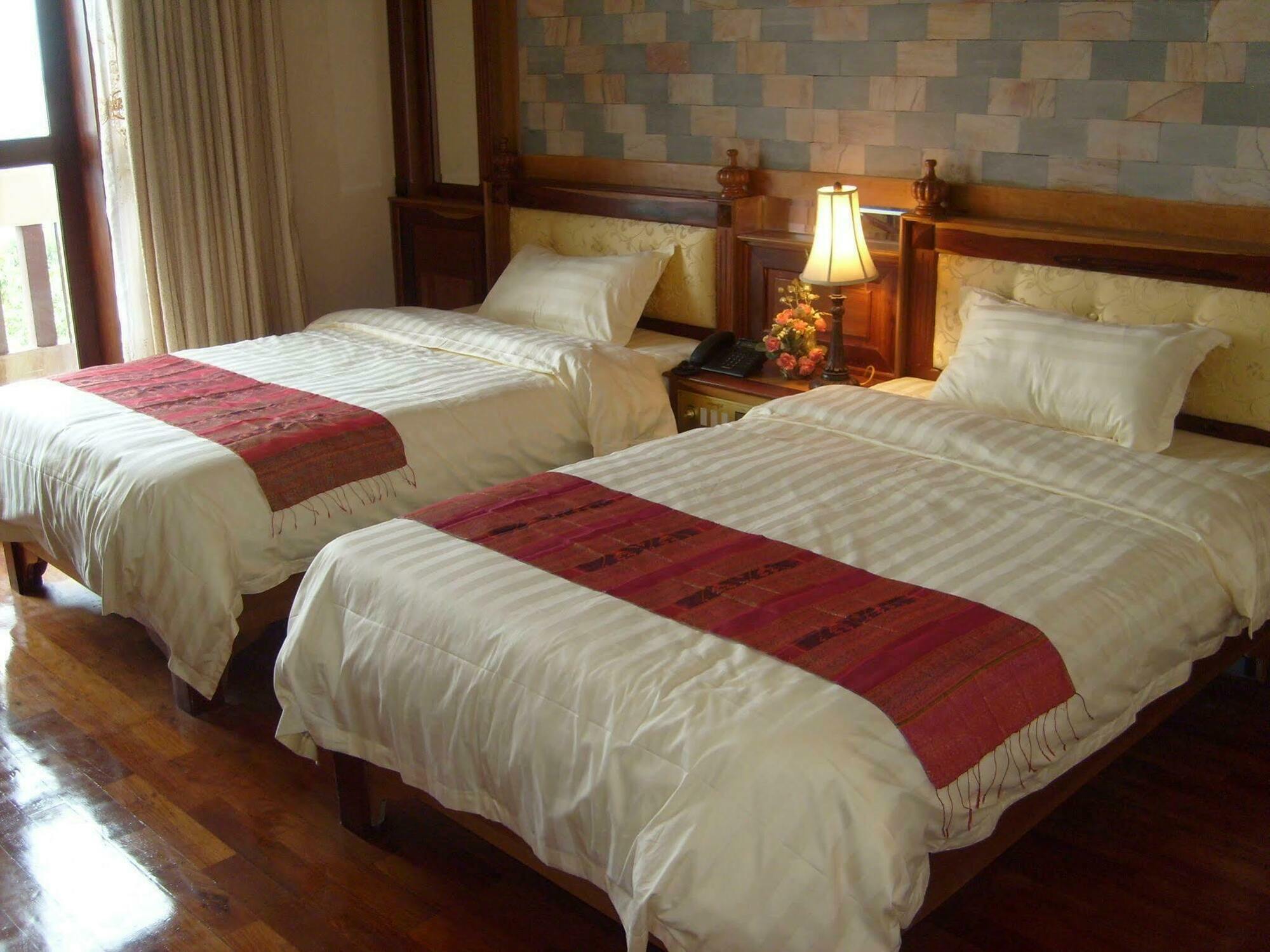Blue River Hotel Phnom Penh Dış mekan fotoğraf